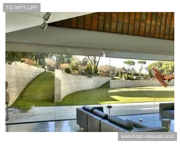 C罗豪宅最新曝光 震撼奢华设计引发网友热议