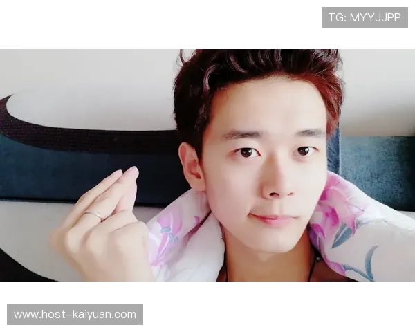 巅峰操作全程揭秘英雄联盟顶级选手实况解说